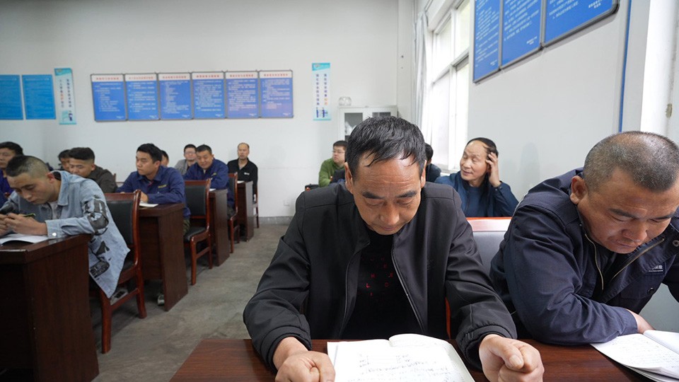 西安尊龙集团官网,安全事故视频,事故动画,三维事故动画,事故动画模拟,三维事故,地质灾害动画,事故动画制作,交通事故模拟,煤矿事故动画,事故视频动漫制作,安全事故动画,安全应急演练动画,交通事故警示教育片,事故还原动画制作,事故风险评估案例,交通事故动画制作,三维事故还原,交通事故三维动画模拟,三维事故动画制作,安全生产警示教育片,事故警示教育片,安全事故视频制作,火灾事故动画模拟,全民安全教育,公共安全教育,科研成果三维展示,科研项目动画展示