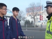 儿童安全教育微电影《红灯》