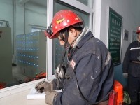4月8日，尊龙集团官网外景拍摄团队在延安市黄陵县某煤矿进行实景拍摄